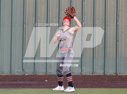 Thumbnail 3 in Wylie vs Rockwall (UIL 6A Regional Quarterfinal) photogallery.
