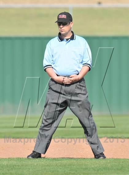 Thumbnail 2 in Brock vs Gunter (UIL 2A Region 2 Area Round) photogallery.