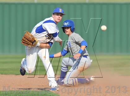 Thumbnail 2 in Brock vs Gunter (UIL 2A Region 2 Area Round) photogallery.