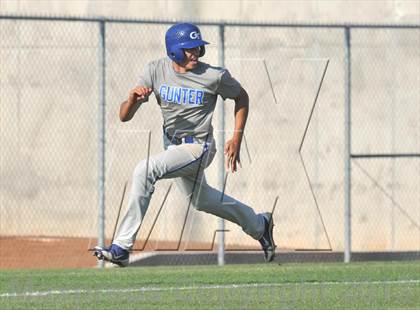 Thumbnail 2 in Brock vs Gunter (UIL 2A Region 2 Area Round) photogallery.