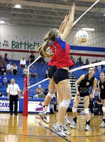 Thumbnail 1 in Cedar Park @ Leander photogallery.
