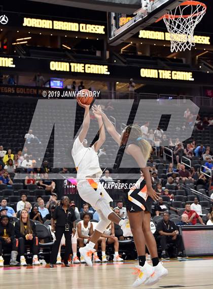 Thumbnail 2 in Jordan Brand Classic photogallery.