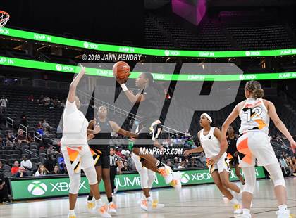 Thumbnail 2 in Jordan Brand Classic photogallery.