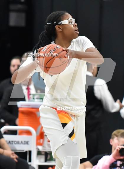 Thumbnail 1 in Jordan Brand Classic photogallery.