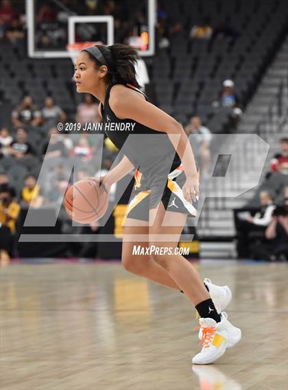 Thumbnail 3 in Jordan Brand Classic photogallery.
