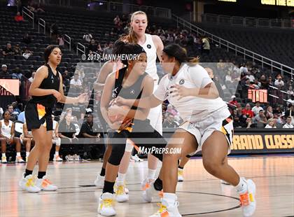 Thumbnail 3 in Jordan Brand Classic photogallery.