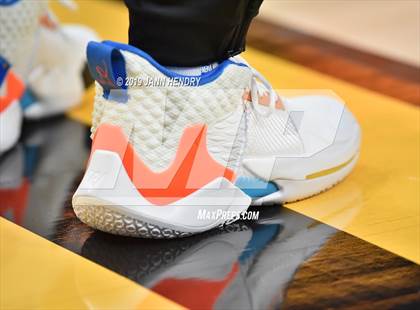 Thumbnail 2 in Jordan Brand Classic photogallery.