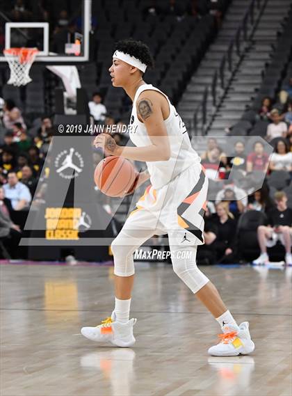 Thumbnail 1 in Jordan Brand Classic photogallery.