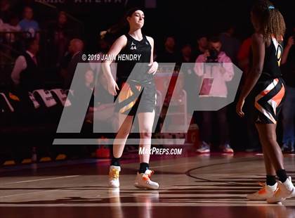 Thumbnail 1 in Jordan Brand Classic photogallery.