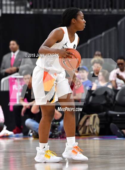 Thumbnail 3 in Jordan Brand Classic photogallery.