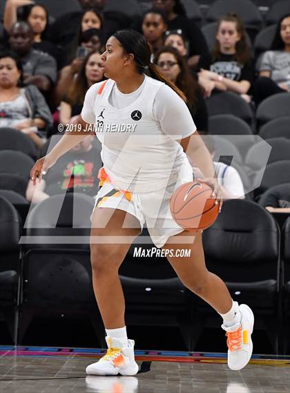 Thumbnail 1 in Jordan Brand Classic photogallery.