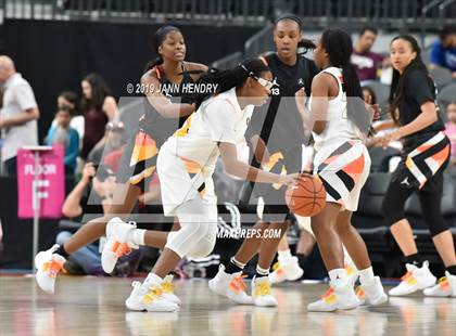 Thumbnail 1 in Jordan Brand Classic photogallery.