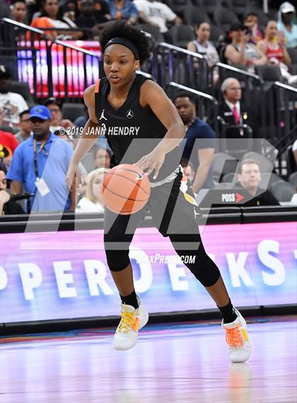 Thumbnail 3 in Jordan Brand Classic photogallery.