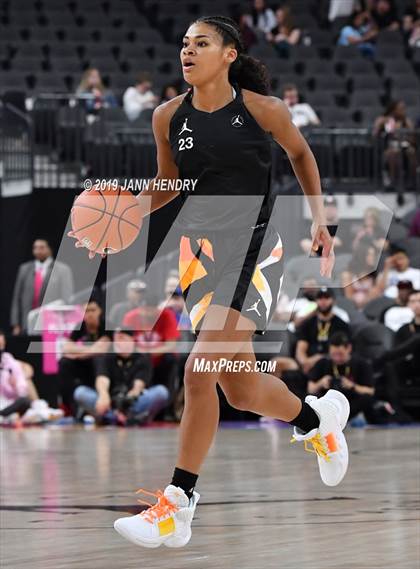 Thumbnail 2 in Jordan Brand Classic photogallery.