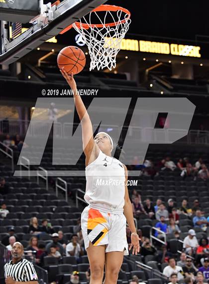 Thumbnail 2 in Jordan Brand Classic photogallery.