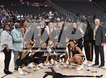 Thumbnail 2 in Jordan Brand Classic photogallery.