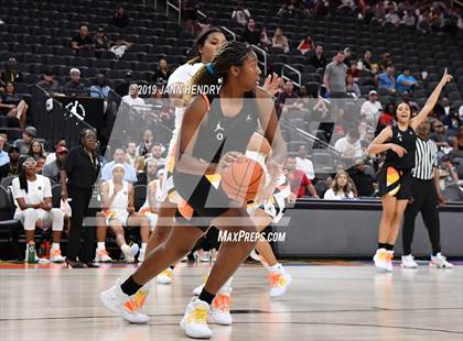 Thumbnail 2 in Jordan Brand Classic photogallery.