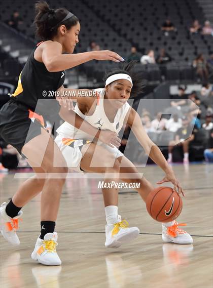 Thumbnail 2 in Jordan Brand Classic photogallery.