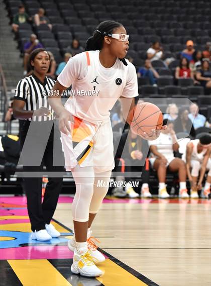 Thumbnail 2 in Jordan Brand Classic photogallery.