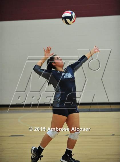 Thumbnail 3 in Cypress Woods vs. Tomball Memorial (NIKE Volleyball Classic) photogallery.
