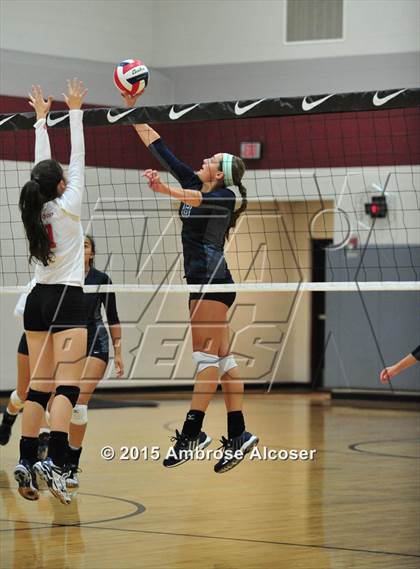 Thumbnail 2 in Cypress Woods vs. Tomball Memorial (NIKE Volleyball Classic) photogallery.