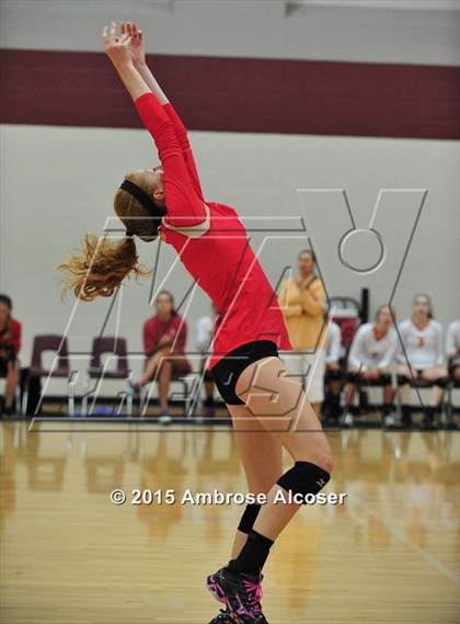 Thumbnail 2 in Cypress Woods vs. Tomball Memorial (NIKE Volleyball Classic) photogallery.
