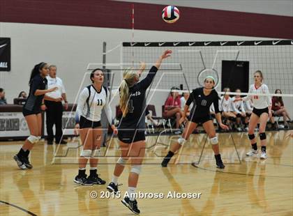 Thumbnail 3 in Cypress Woods vs. Tomball Memorial (NIKE Volleyball Classic) photogallery.