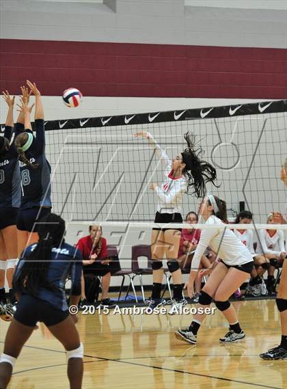Thumbnail 3 in Cypress Woods vs. Tomball Memorial (NIKE Volleyball Classic) photogallery.