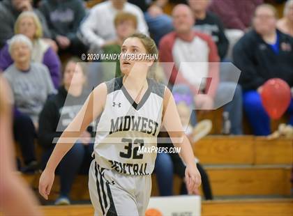 Thumbnail 2 in Illini Central/Greenview @ Midwest Central/Delavan photogallery.