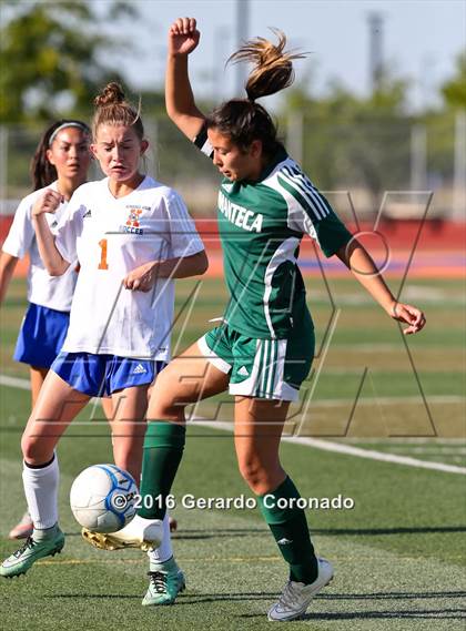 Thumbnail 1 in Manteca @ Kimball photogallery.