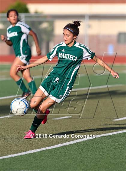 Thumbnail 1 in Manteca @ Kimball photogallery.