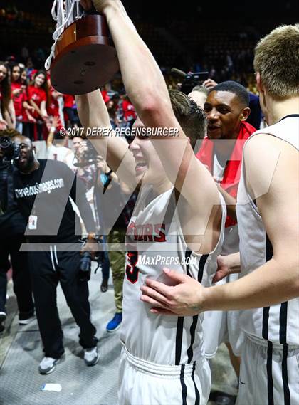 Thumbnail 2 in Eagle crest vs George Washington (CHSAA 5A Final) photogallery.