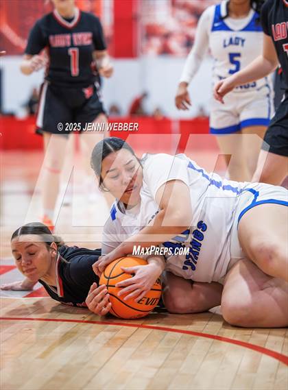 Thumbnail 3 in Needles vs. Lincoln County (NIAA 2A Final) photogallery.