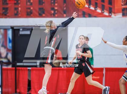 Thumbnail 2 in Needles vs. Lincoln County (NIAA 2A Final) photogallery.