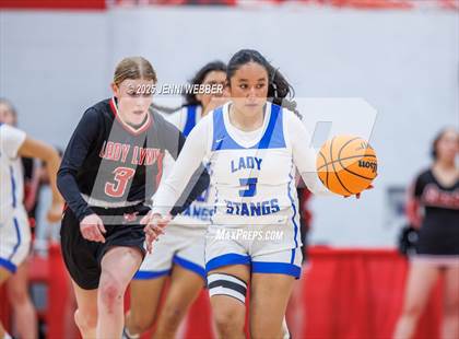 Thumbnail 2 in Needles vs. Lincoln County (NIAA 2A Final) photogallery.