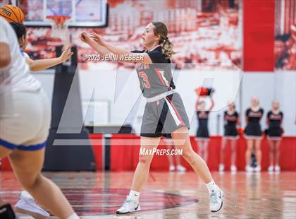 Thumbnail 2 in Needles vs. Lincoln County (NIAA 2A Final) photogallery.
