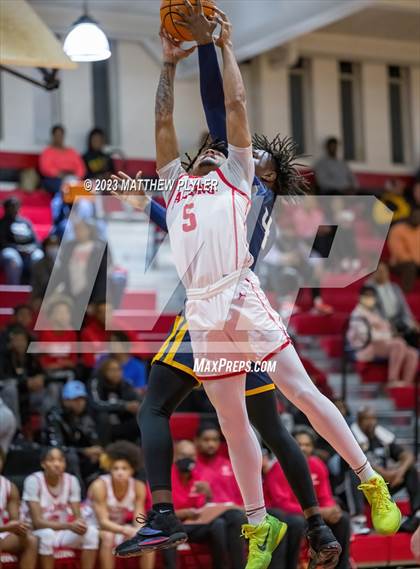 Thumbnail 3 in Cape Fear @ Seventy-First photogallery.