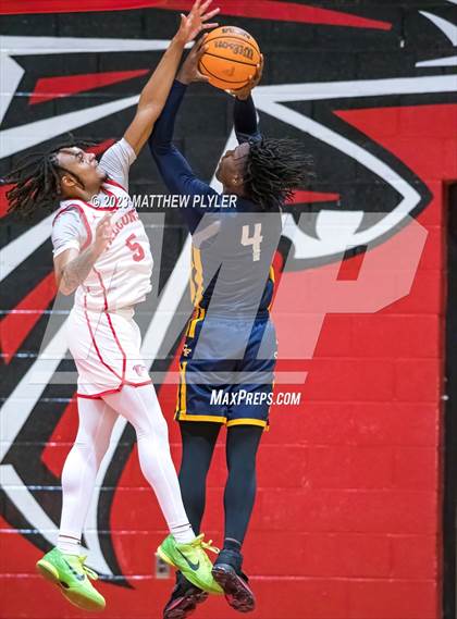 Thumbnail 2 in Cape Fear @ Seventy-First photogallery.