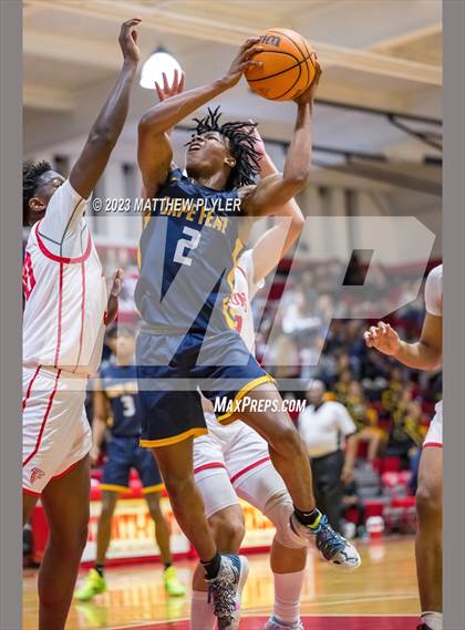 Thumbnail 3 in Cape Fear @ Seventy-First photogallery.