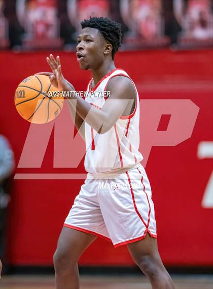 Thumbnail 3 in Cape Fear @ Seventy-First photogallery.