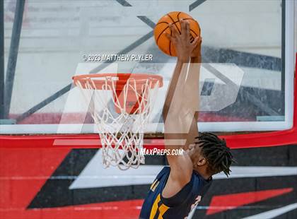 Thumbnail 3 in Cape Fear @ Seventy-First photogallery.