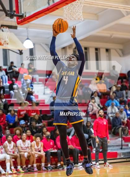 Thumbnail 3 in Cape Fear @ Seventy-First photogallery.
