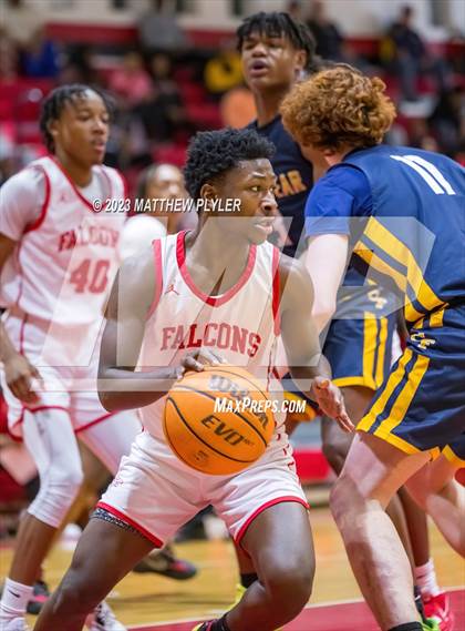 Thumbnail 1 in Cape Fear @ Seventy-First photogallery.