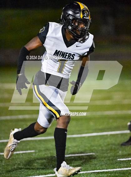 Thumbnail 3 in Prospect Ridge Academy vs Jefferson photogallery.