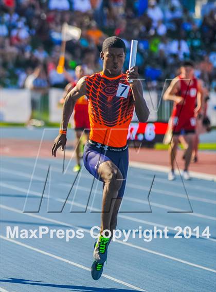 Thumbnail 2 in CIF State Track & Field Championships (Boys 4x100 Meter Relay Prelims) photogallery.