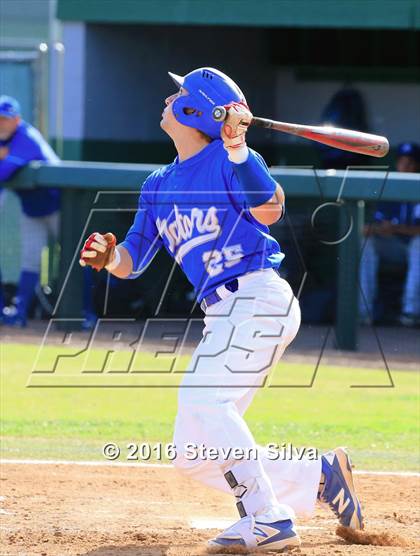 Thumbnail 3 in Green Valley vs. Rancho Bernardo (66th Annual San Diego Lions Tournament) photogallery.
