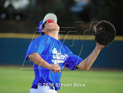 Thumbnail 2 in Green Valley vs. Rancho Bernardo (66th Annual San Diego Lions Tournament) photogallery.