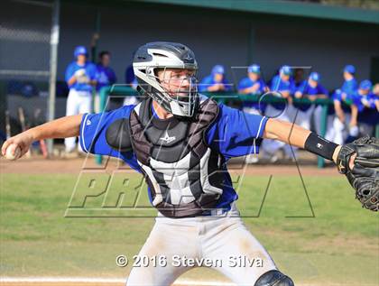 Thumbnail 2 in Green Valley vs. Rancho Bernardo (66th Annual San Diego Lions Tournament) photogallery.