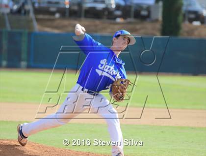 Thumbnail 1 in Green Valley vs. Rancho Bernardo (66th Annual San Diego Lions Tournament) photogallery.