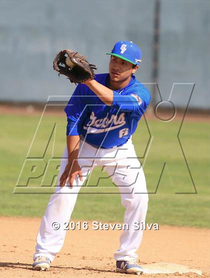 Thumbnail 1 in Green Valley vs. Rancho Bernardo (66th Annual San Diego Lions Tournament) photogallery.